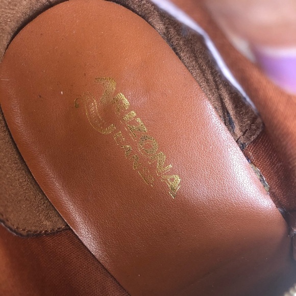 Quilted Knee Boots in Cognac Size 11 - Picture 5 of 10